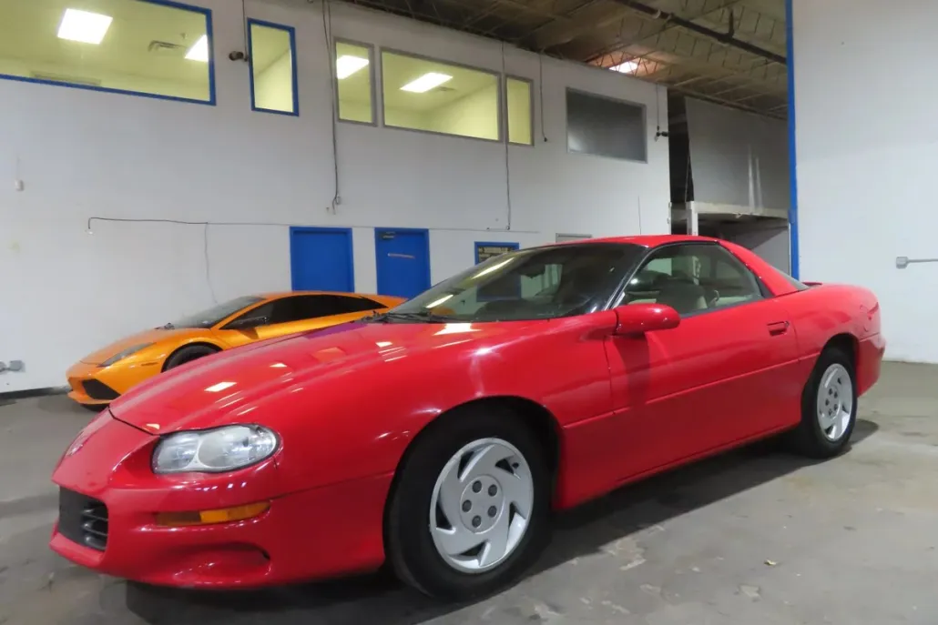 1998 Chevrolet Camaro Coupe photo 1