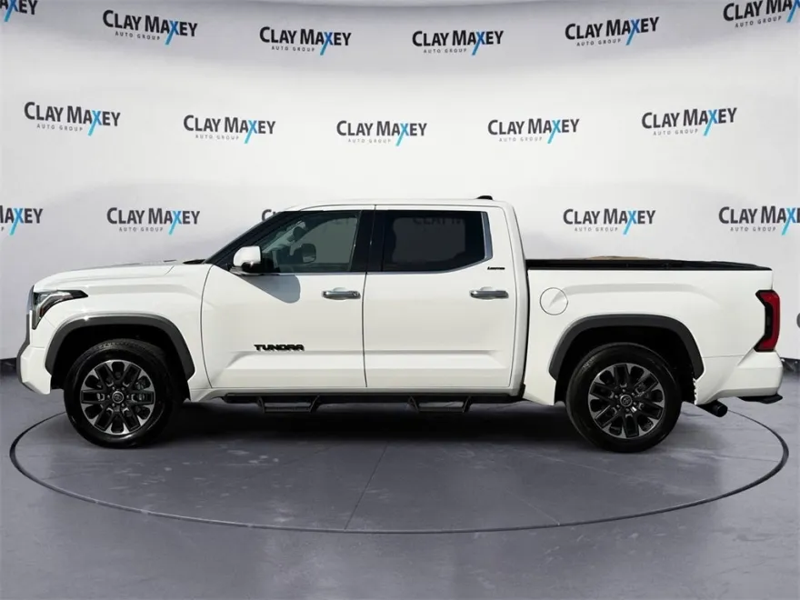 2023 Toyota Tundra Limited photo 1