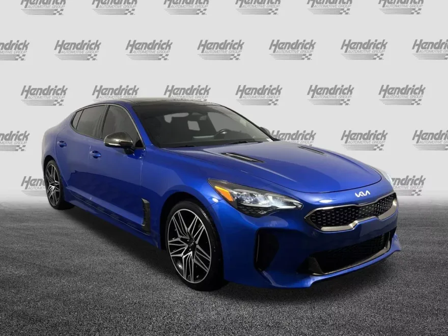 2022 Kia Stinger GT1 photo 1