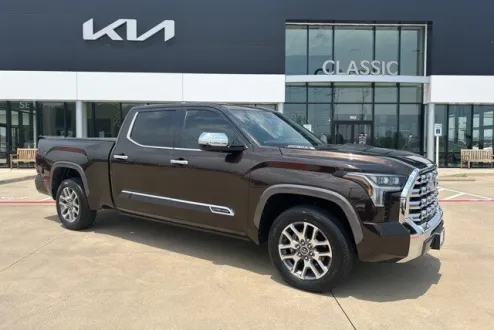 2023 Toyota Tundra 1794 Edition photo 2