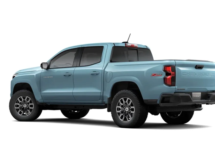 2026 Chevrolet Colorado Z71 photo 2