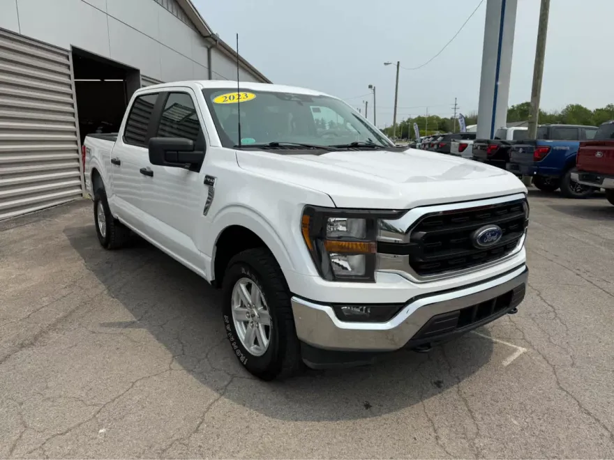 2023 Ford F-150 XLT photo 1