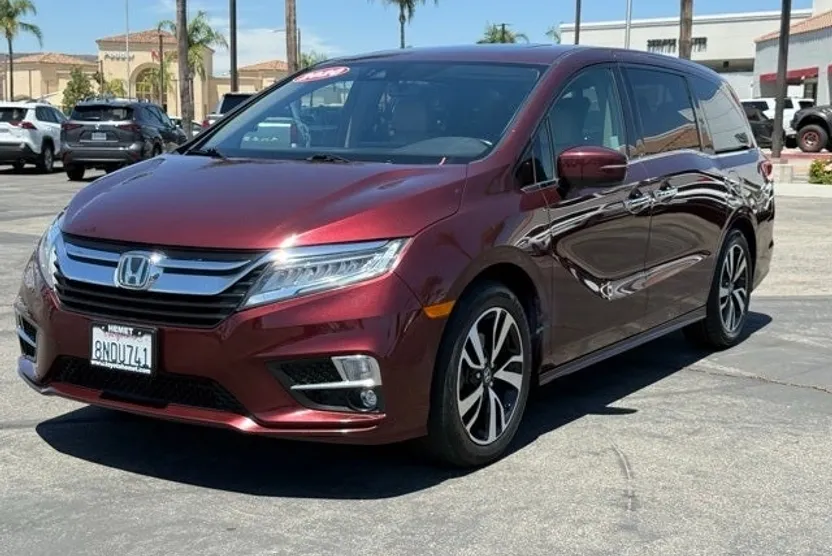 2020 Honda Odyssey Elite photo 1