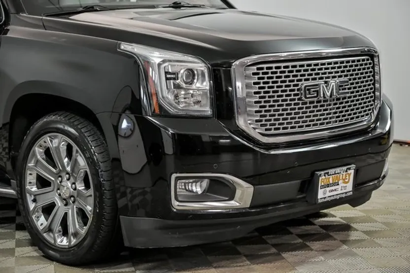 2016 Gmc Yukon XL Denali photo 1