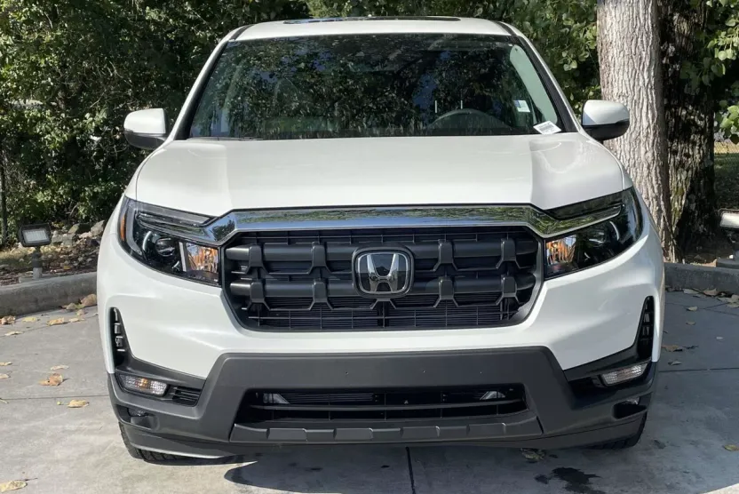 2025 Honda Ridgeline RTL photo 1