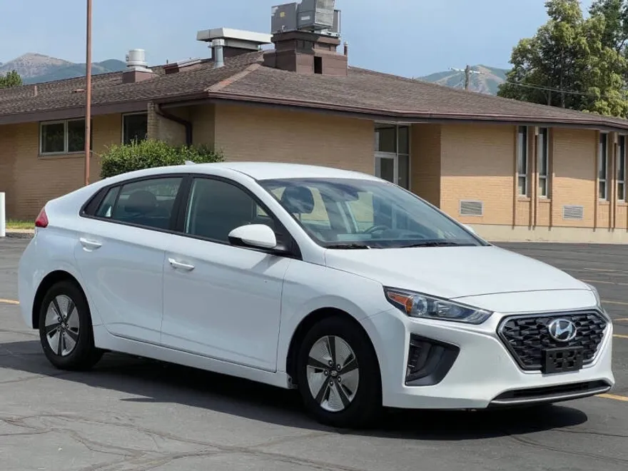 2022 Hyundai Ioniq Blue photo 1