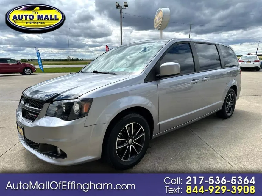2018 Dodge Grand Caravan SE Plus photo 1