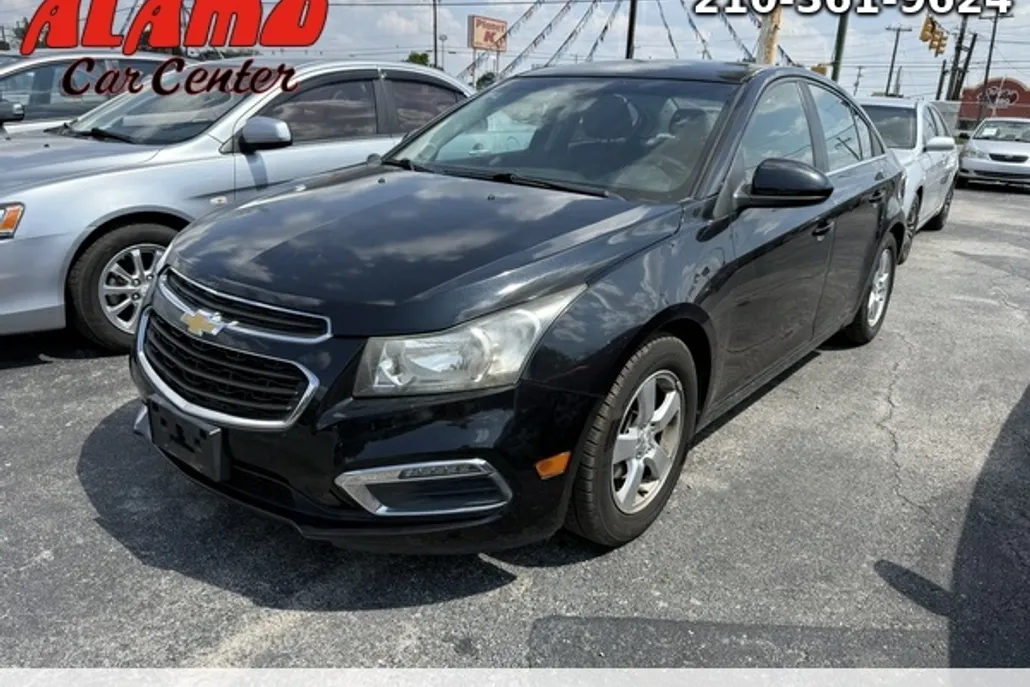 2015 Chevrolet Cruze photo 1