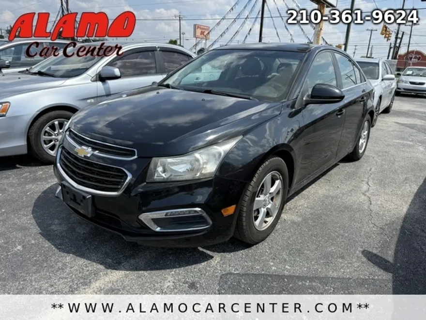 2015 Chevrolet Cruze photo 1