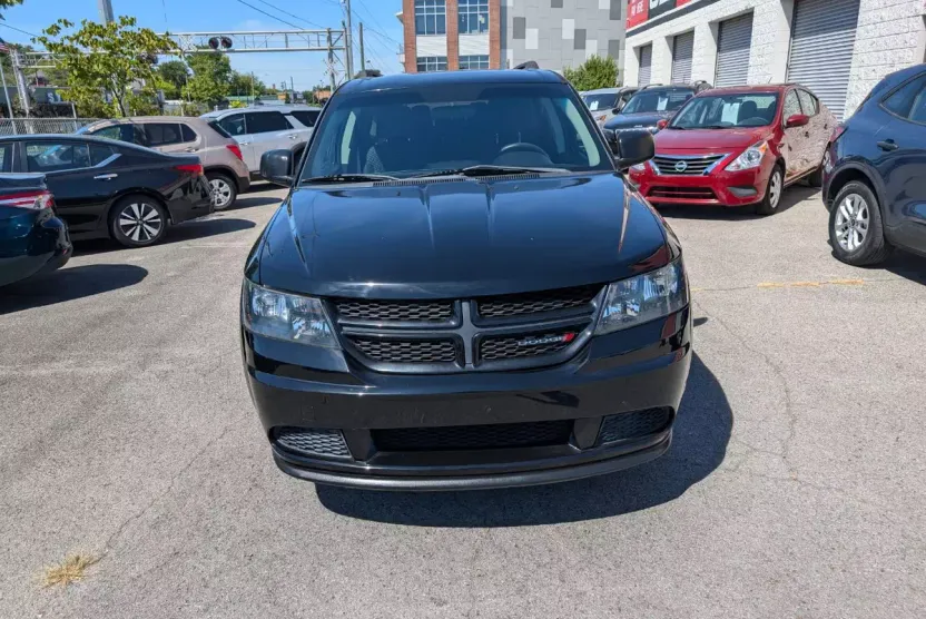 2017 Dodge Journey SE photo 1