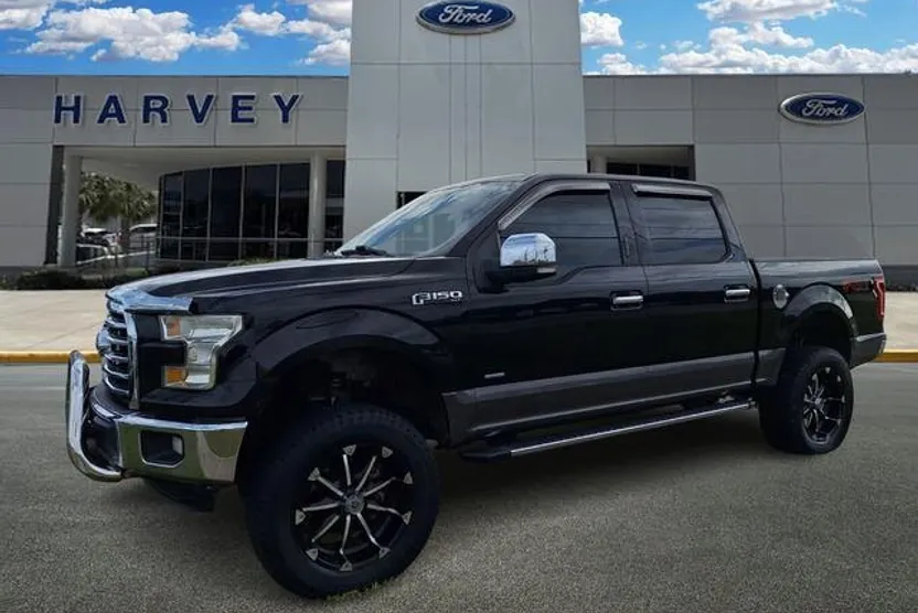 2016 Ford F-150 XLT photo 1