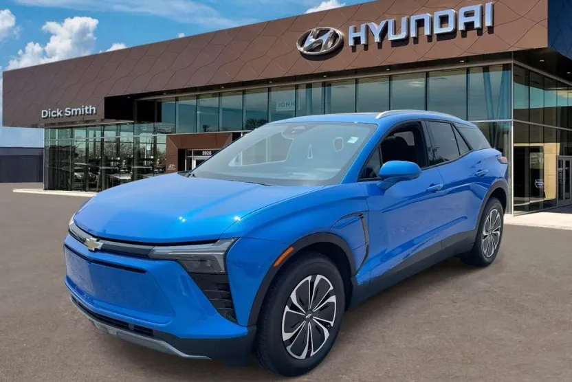 2024 Chevrolet Blazer EV photo 1