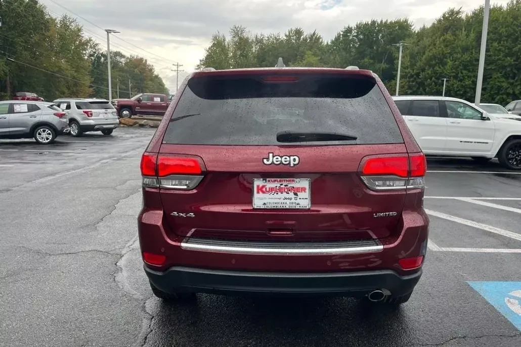 2022 Jeep Cherokee Limited photo 1
