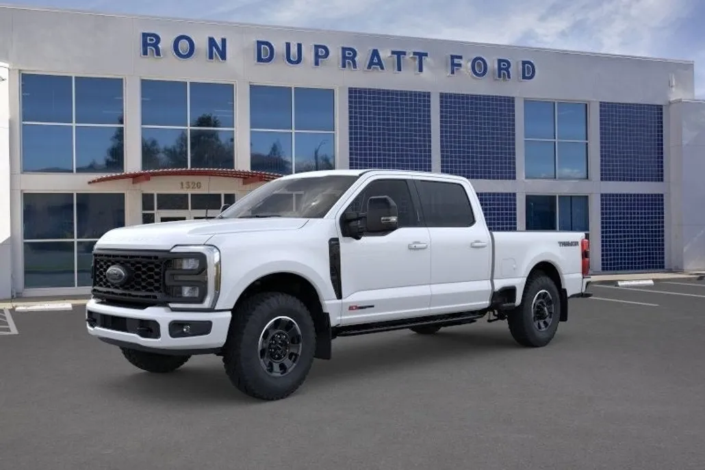 2025 Ford F-250 photo 1