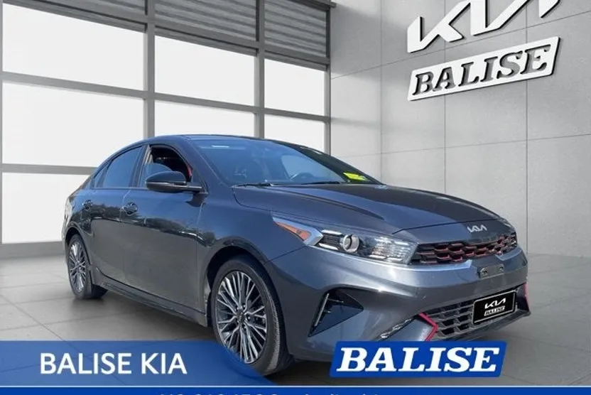 2023 Kia Forte GT-Line photo 1