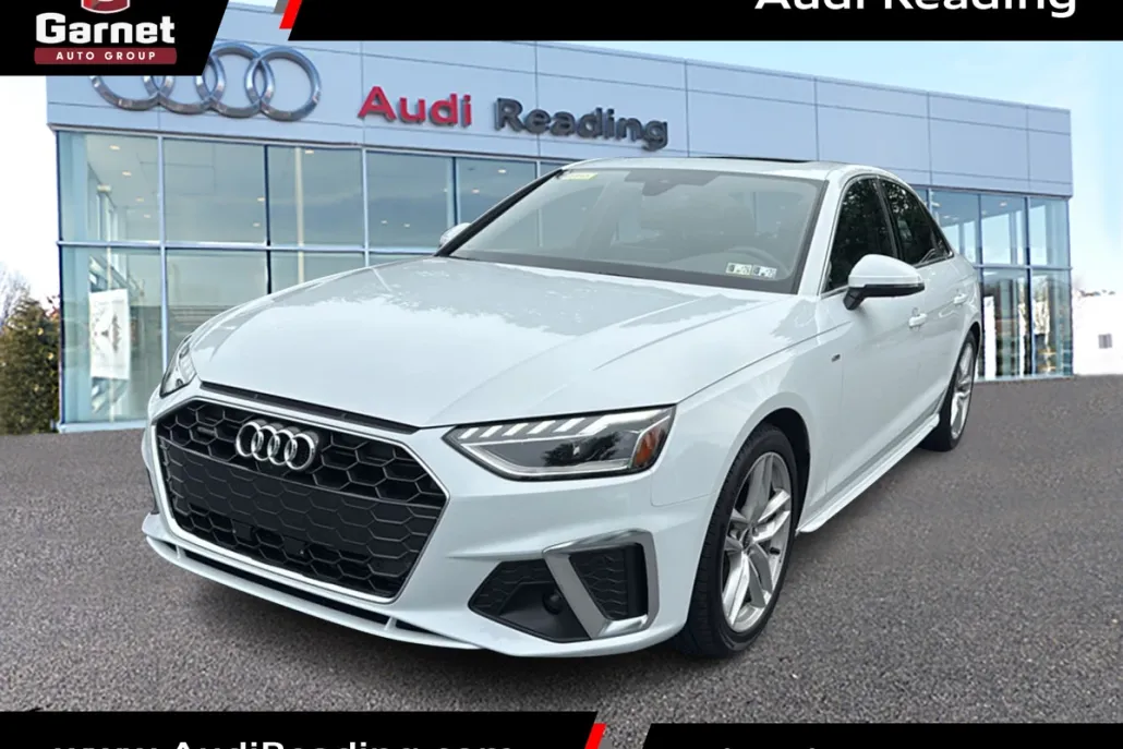 2024 Audi A4 Premium Plus 45 TFSI S line Quattro photo 1