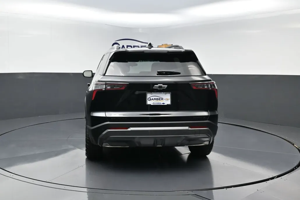 2026 Chevrolet Equinox ACTIV photo 1