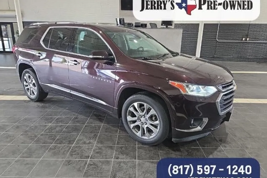 2021 Chevrolet Traverse Premier photo 1