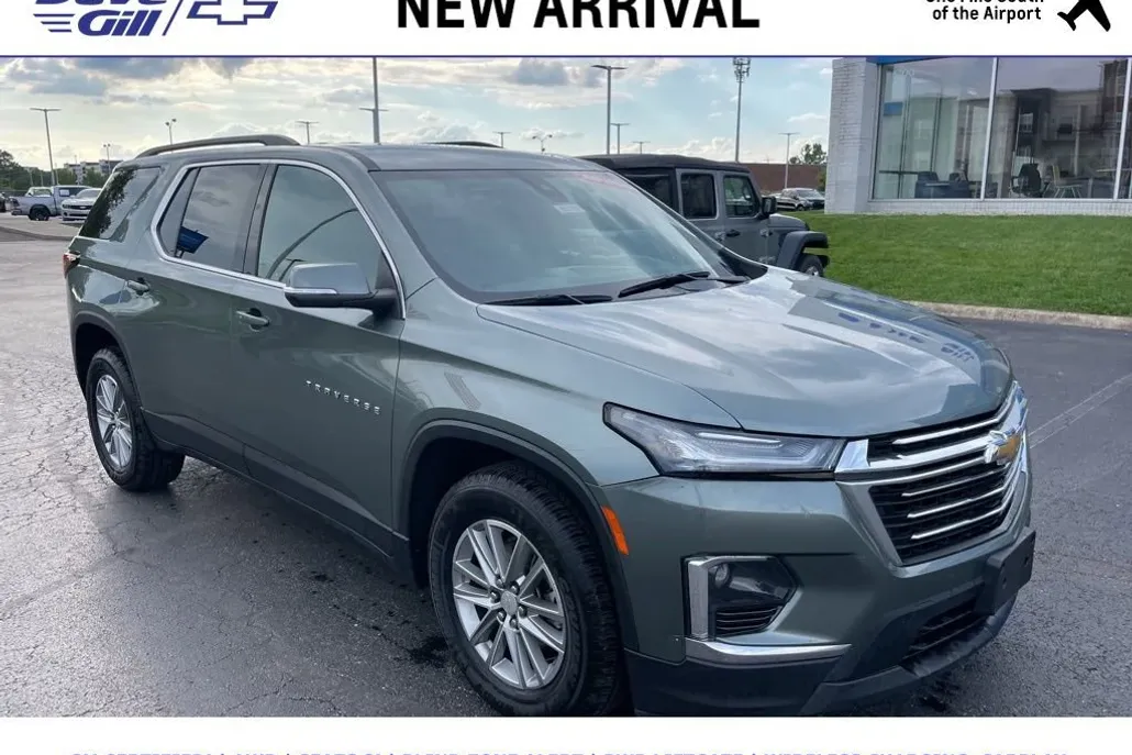 2023 Chevrolet Traverse photo 1
