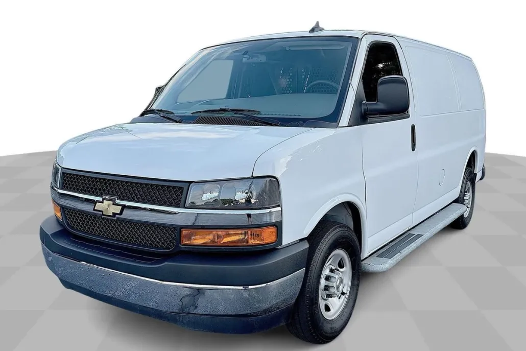 2023 Chevrolet Express Cargo Van photo 1