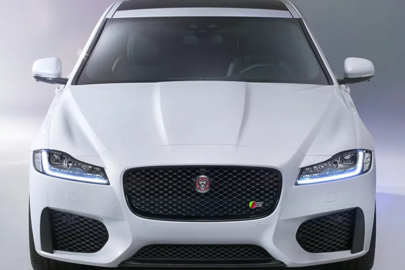 2020 Jaguar XF S photo 1