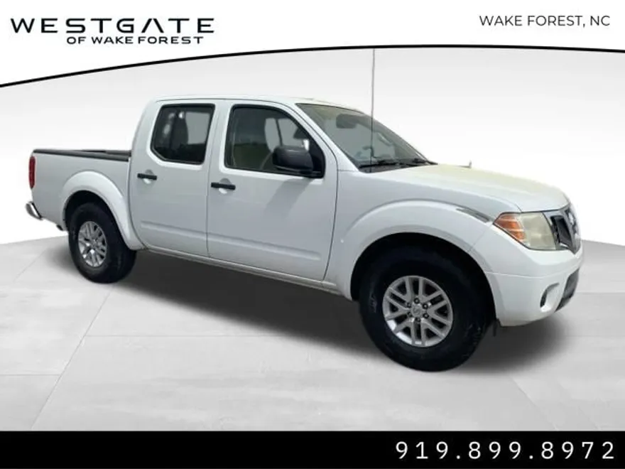 2016 Nissan Frontier SV photo 1