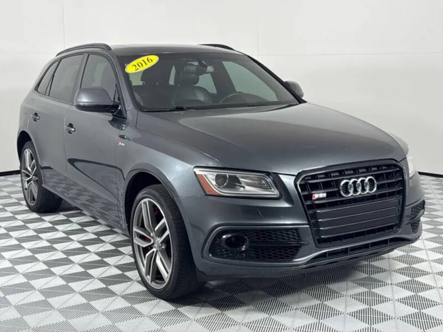 2016 Audi SQ5 Premium Plus photo 1