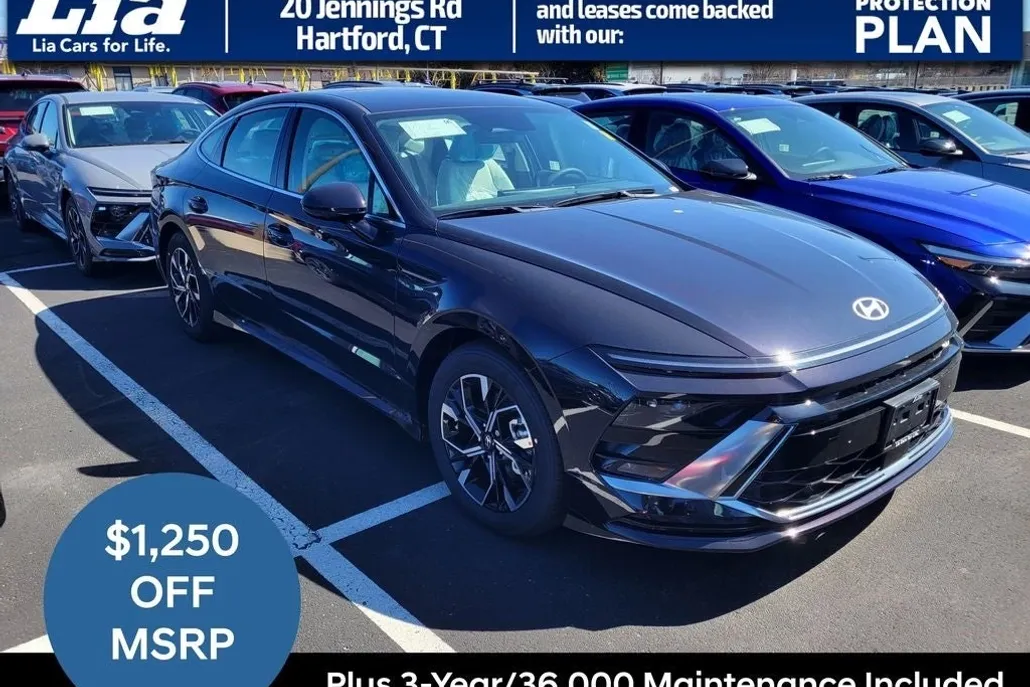 2025 Hyundai Sonata SEL photo 1