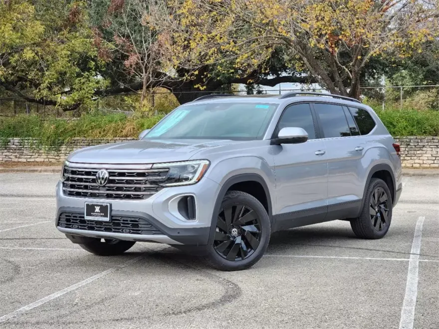 2025 Volkswagen Atlas SE Technology photo 1