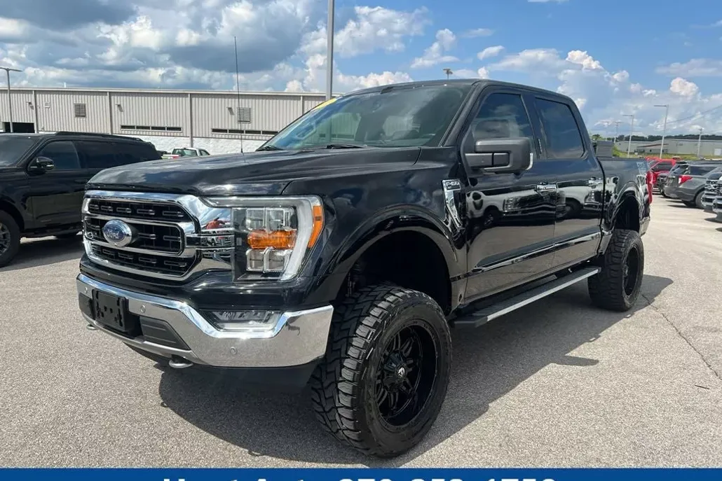 2021 Ford F-150 XLT photo 1