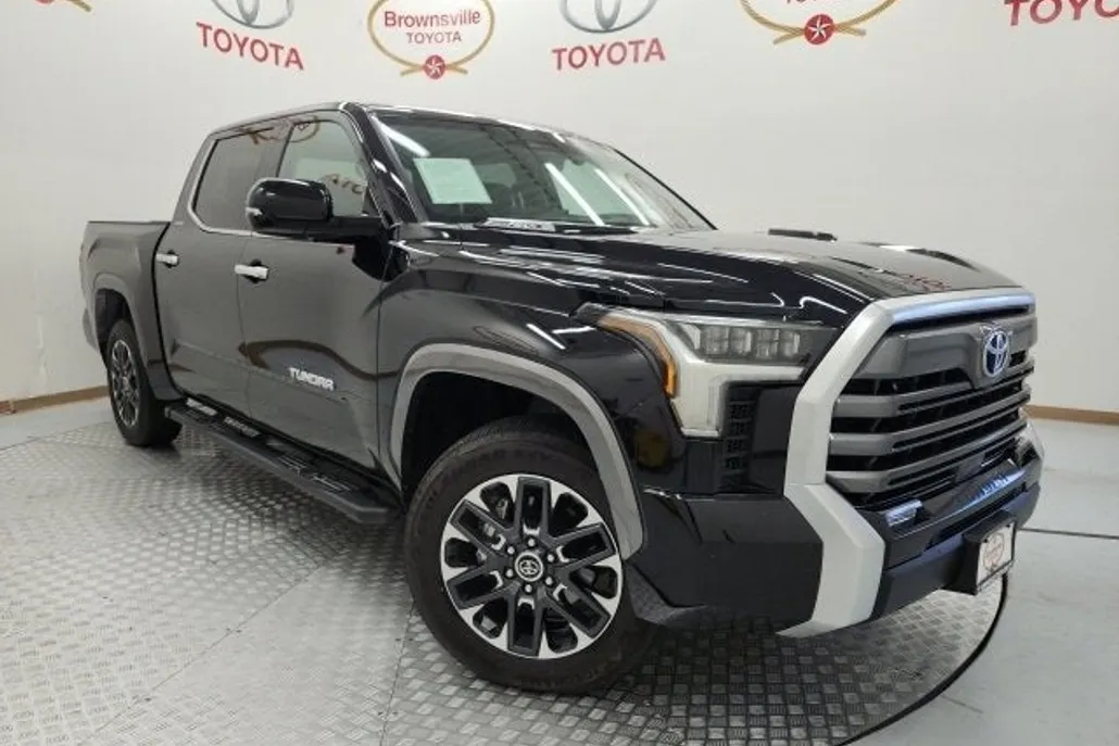 2024 Toyota Tundra Limited photo 1