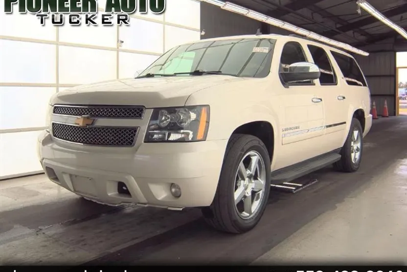 2014 Chevrolet Suburban LTZ 1500 photo 1