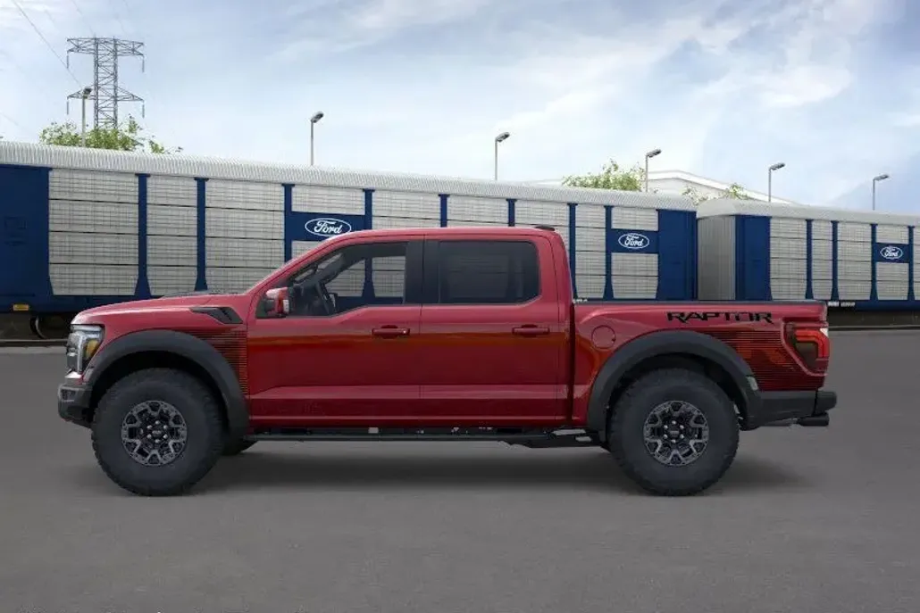 2025 Ford F-150 Raptor photo 1