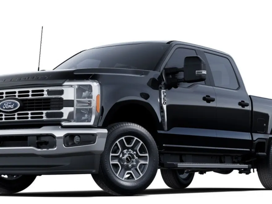 2025 Ford F-350 XLT photo 1