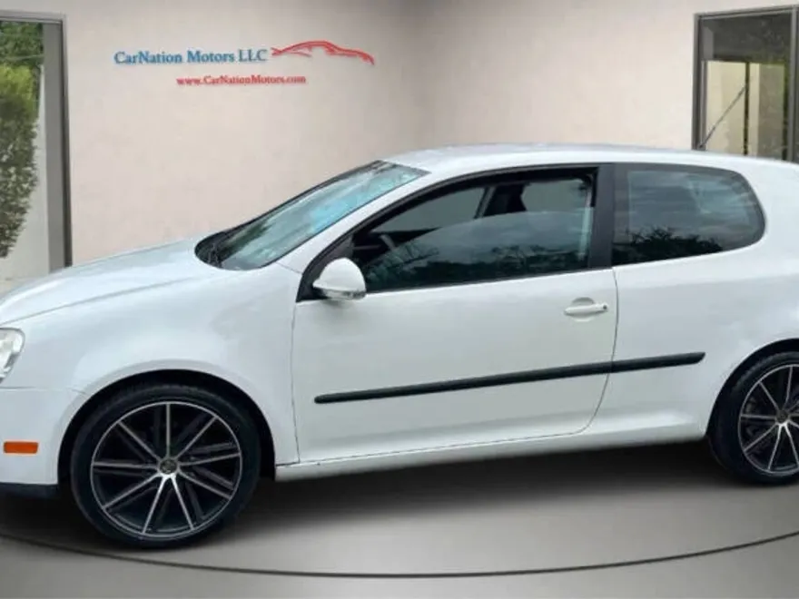 2009 Volkswagen Rabbit photo 1
