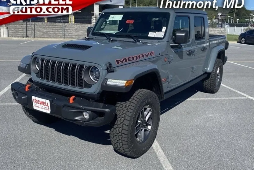 2025 Jeep Gladiator Mojave photo 1