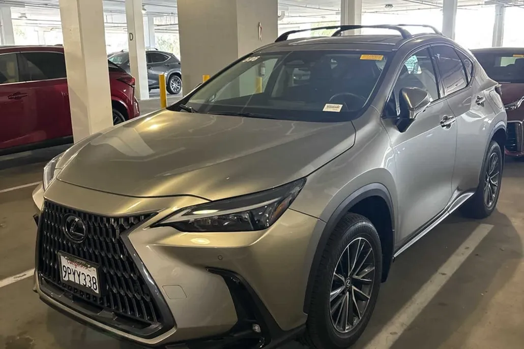 2025 Lexus NX Premium photo 1