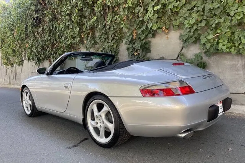 2000 Porsche 911 Cabriolet photo 1