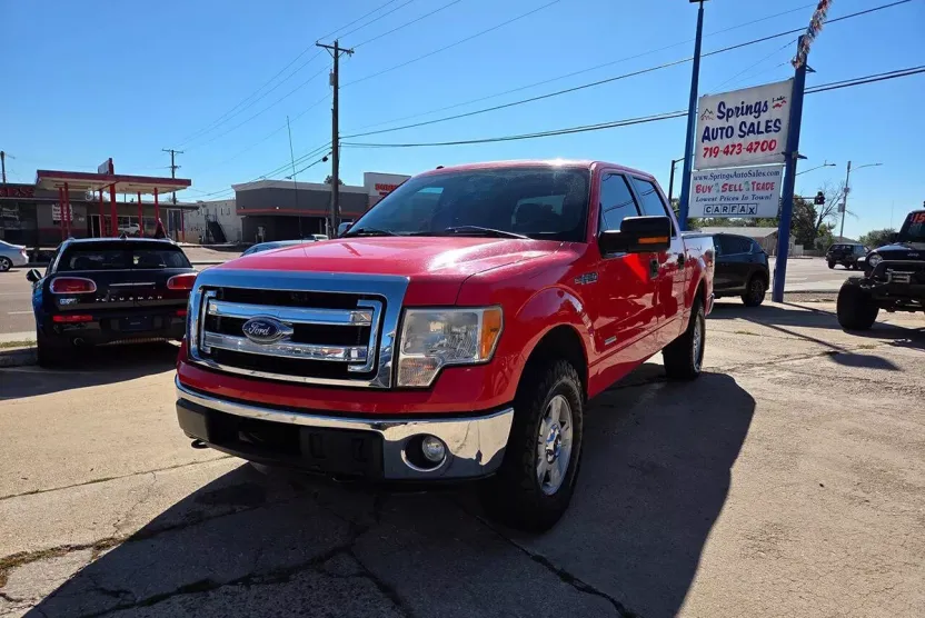 2013 Ford F-150 XLT photo 1