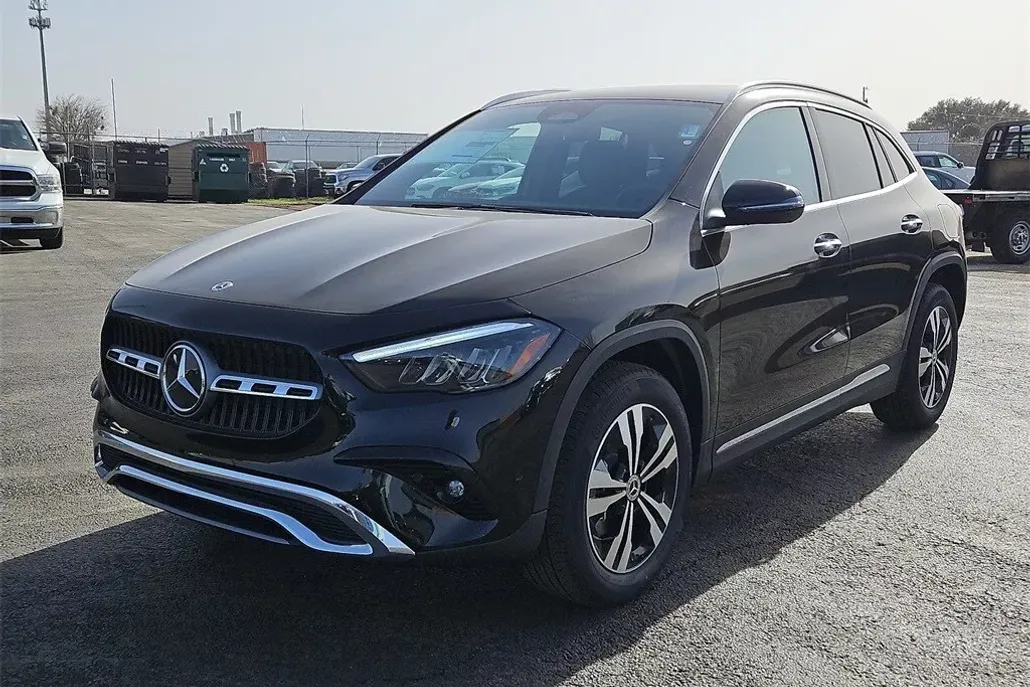 2025 Mercedes Benz GLA 250 photo 1