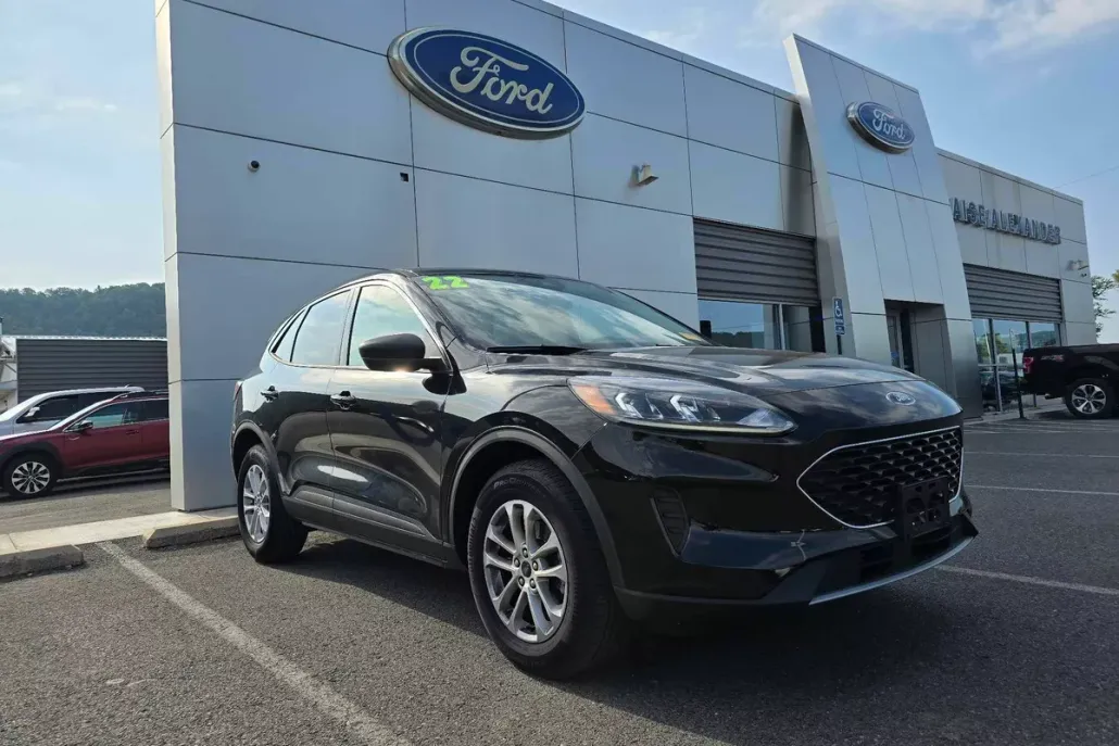 2022 Ford Escape SE photo 1