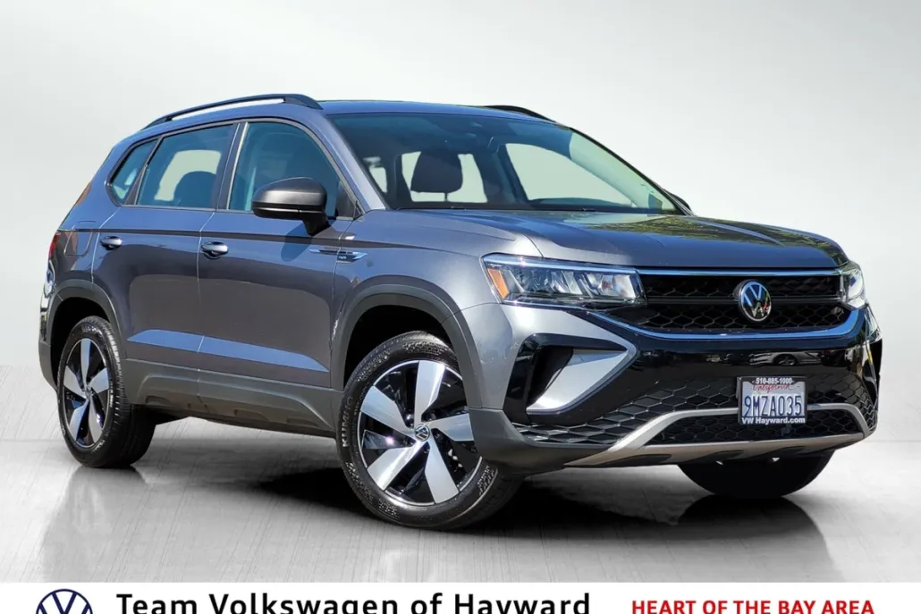 2024 Volkswagen Taos S photo 1