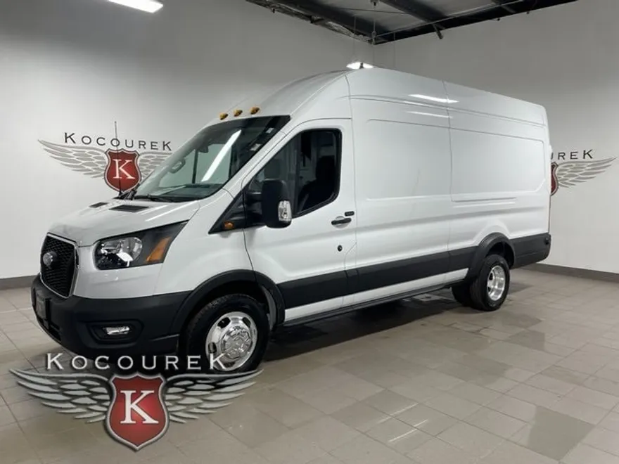 2025 Ford Transit photo 1