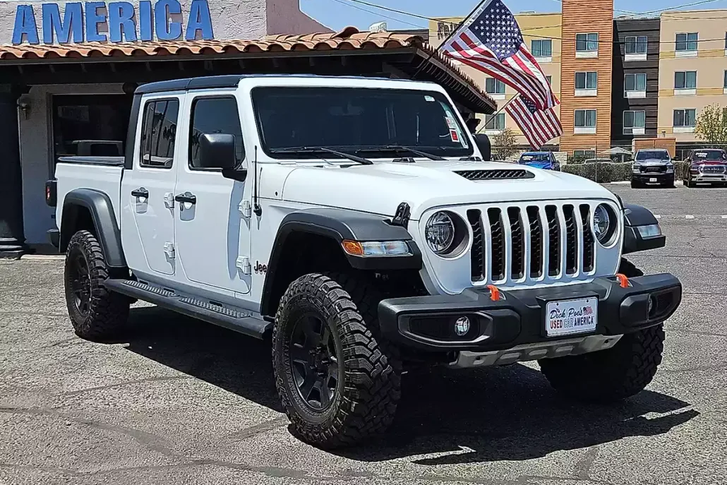2023 Jeep Gladiator Mojave photo 1