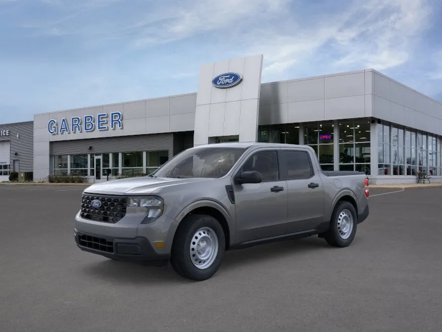 2025 Ford Maverick XL photo 1