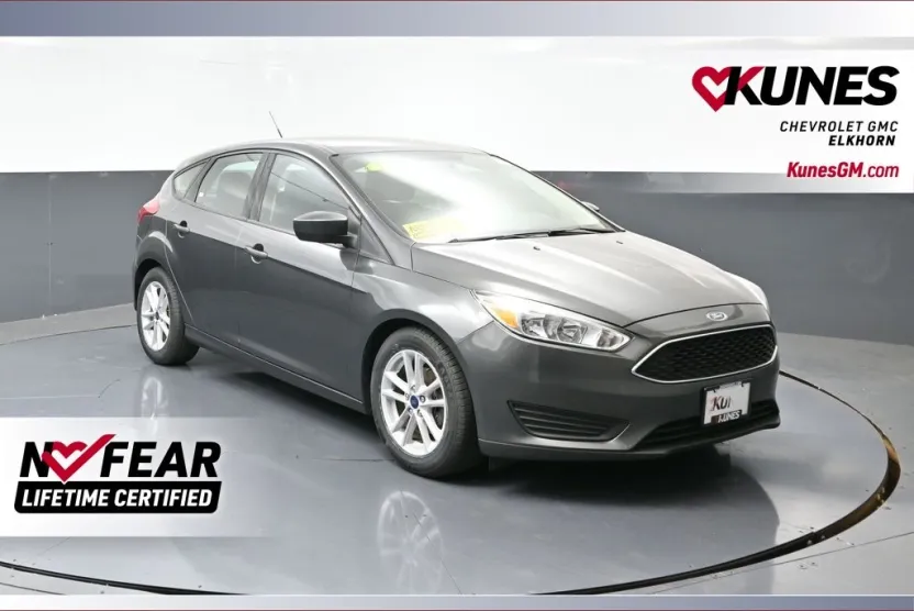 2018 Ford Focus SE photo 1