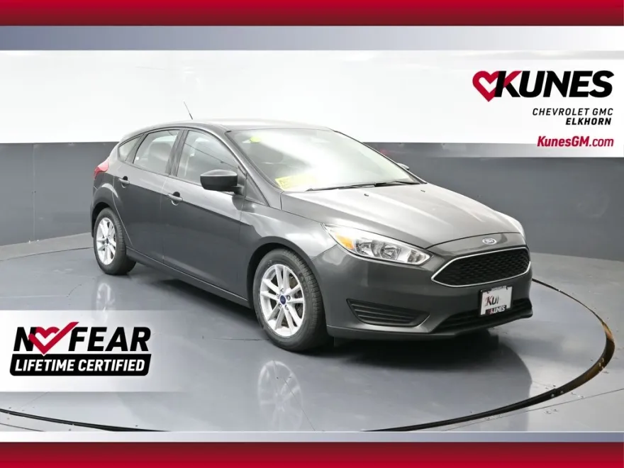2018 Ford Focus SE photo 1