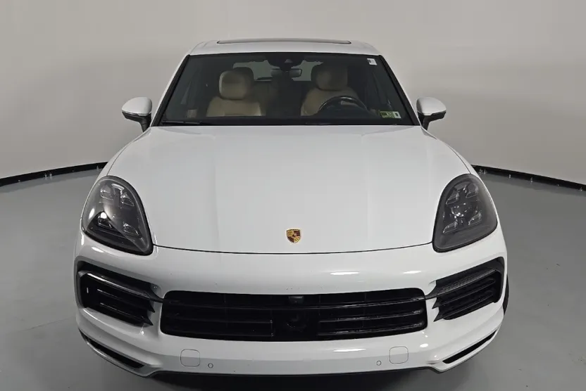 2020 Porsche Cayenne photo 1