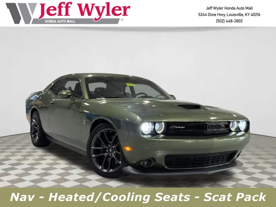 2023 Dodge Challenger R/T Scat Pack photo 1