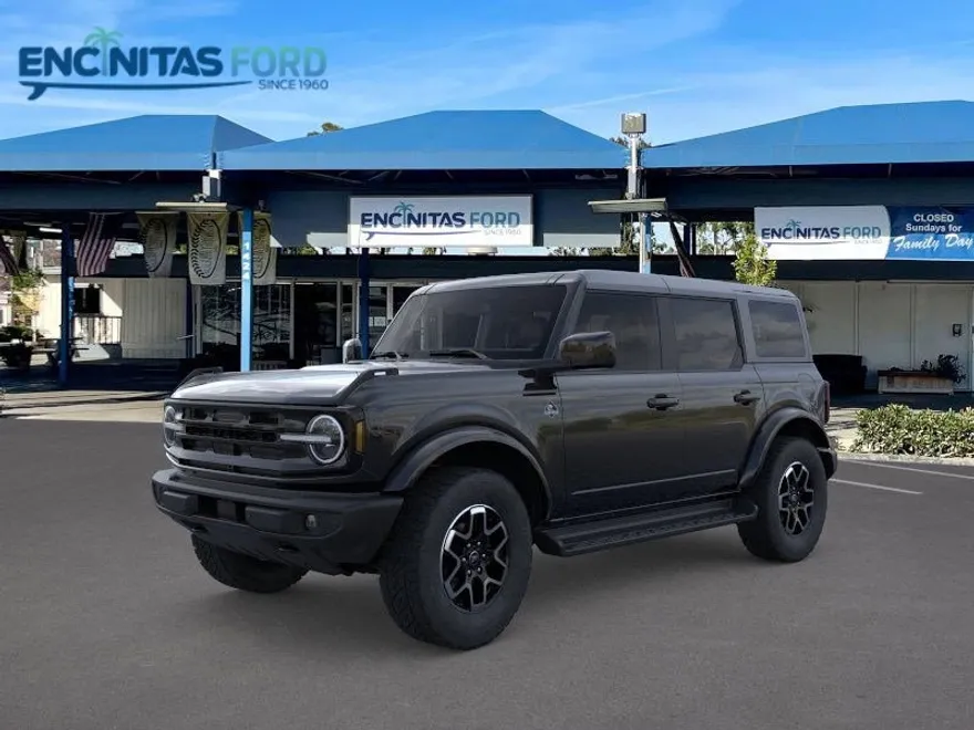 2025 Ford Bronco Outer Banks photo 1